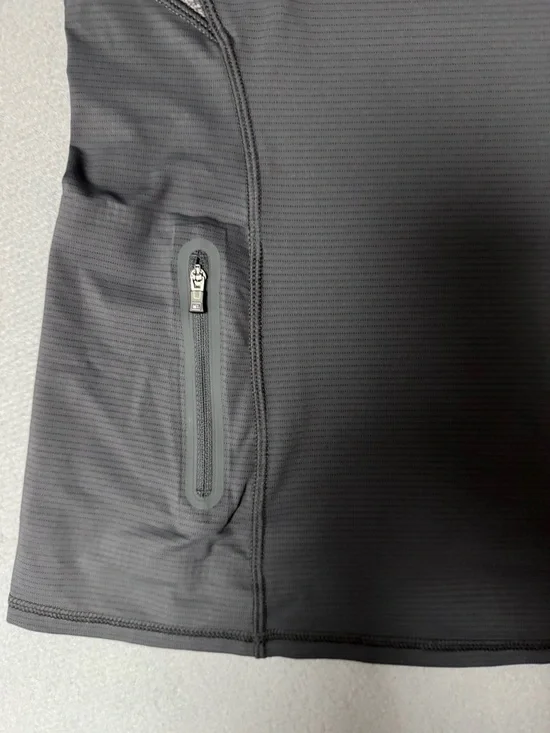 REI Women's Dark Gray Short-Sleeve Performance Tee - Picture 3 of 6